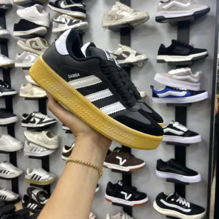 Samba Xl - preto caramelo