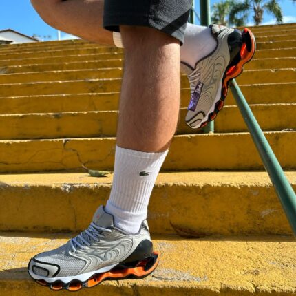 Tênis Wave Prophecy 12 Masculino Mizuno Cinza/Laranja